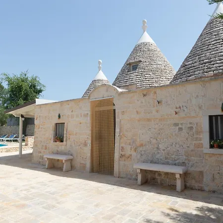 別荘 Trullo Filippo With Pool Near オストゥーニ